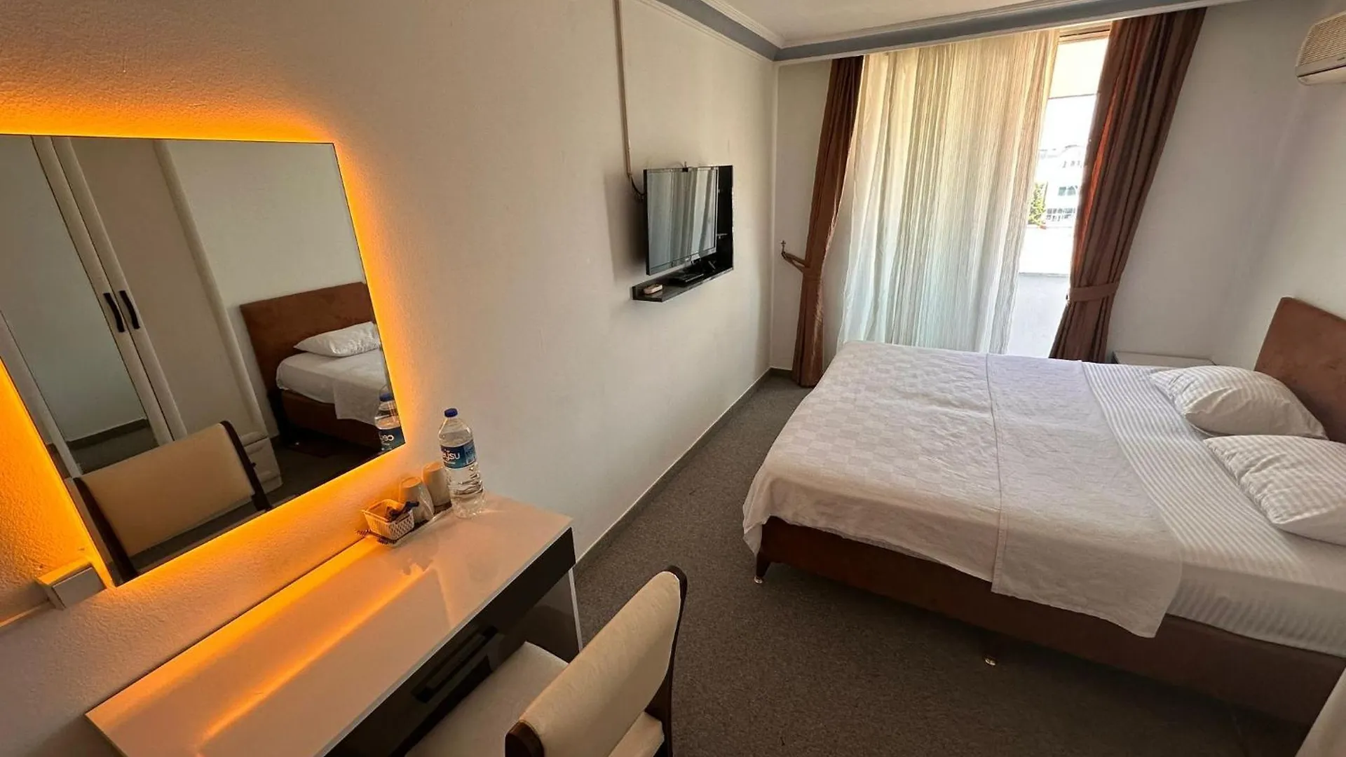 Ezel Group Hotel Antalia